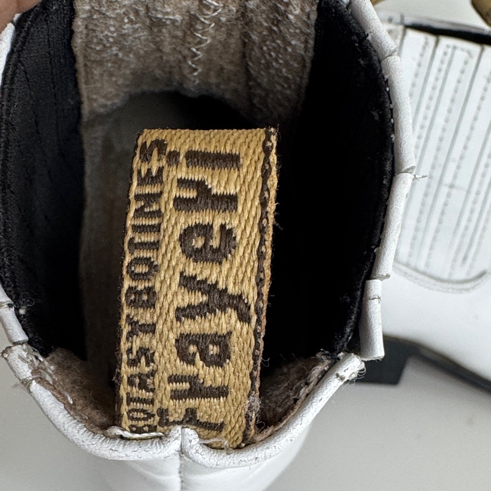 Harveys White Leather Boots - Picture 10 of 10